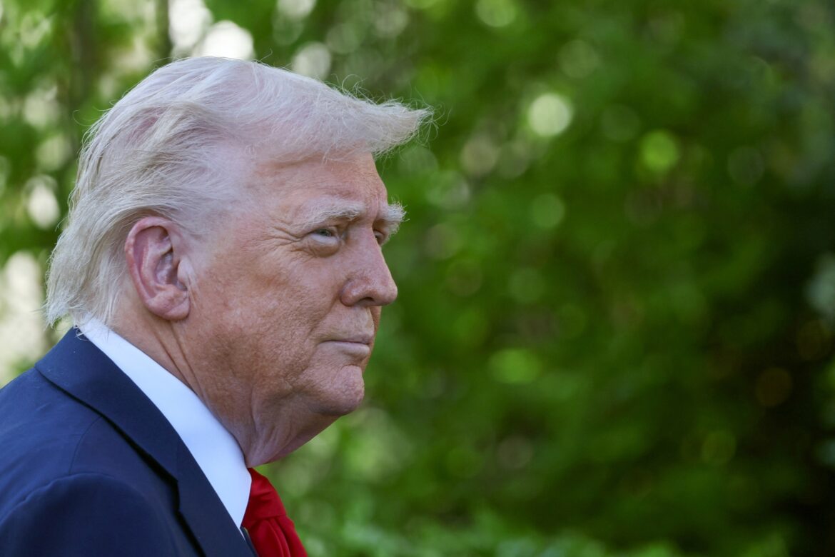 अमेरिकी अर्थव्यवस्था ट्रम्प की दूसरी अवधि की शुरुआत में सिकुड़ गई