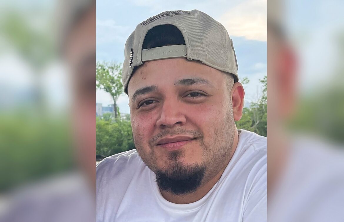 डेमोक्रेटिक सीनेटर ने अल साल्वाडोर जेल में एब्रेगो गार्सिया तक पहुंच से इनकार किया