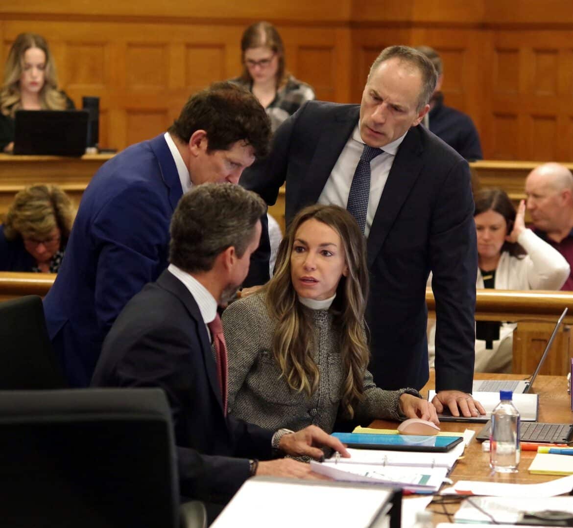 करेन में प्रमुख गवाह 3 दिन के लिए हत्या के गवाही देता है