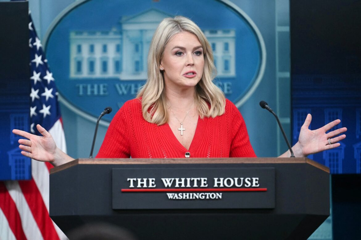 व्हाइट हाउस स्लैम न्यायाधीशों ने टैरिफ पर ट्रम्प के खिलाफ शासन किया