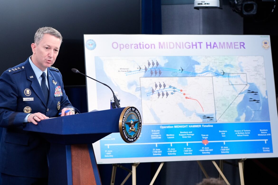 Hegseth, Caine का कहना है