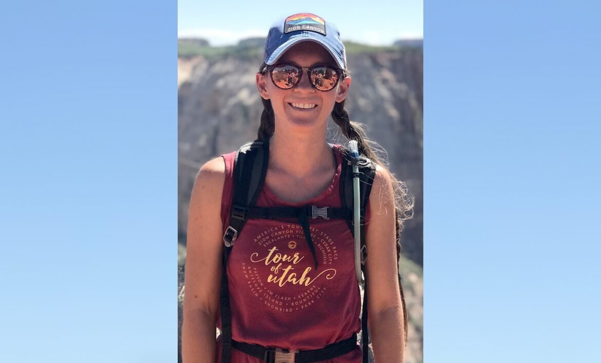 जॉर्जिया निवास पर घातक रूप से गोली मारे गए थिएटर जॉर्जिया निवास पर घातक रूप से गोली मारे गए थिएटर प्रोफेसर के परिवार ने कहा: 'संवेदनहीन क्षति'