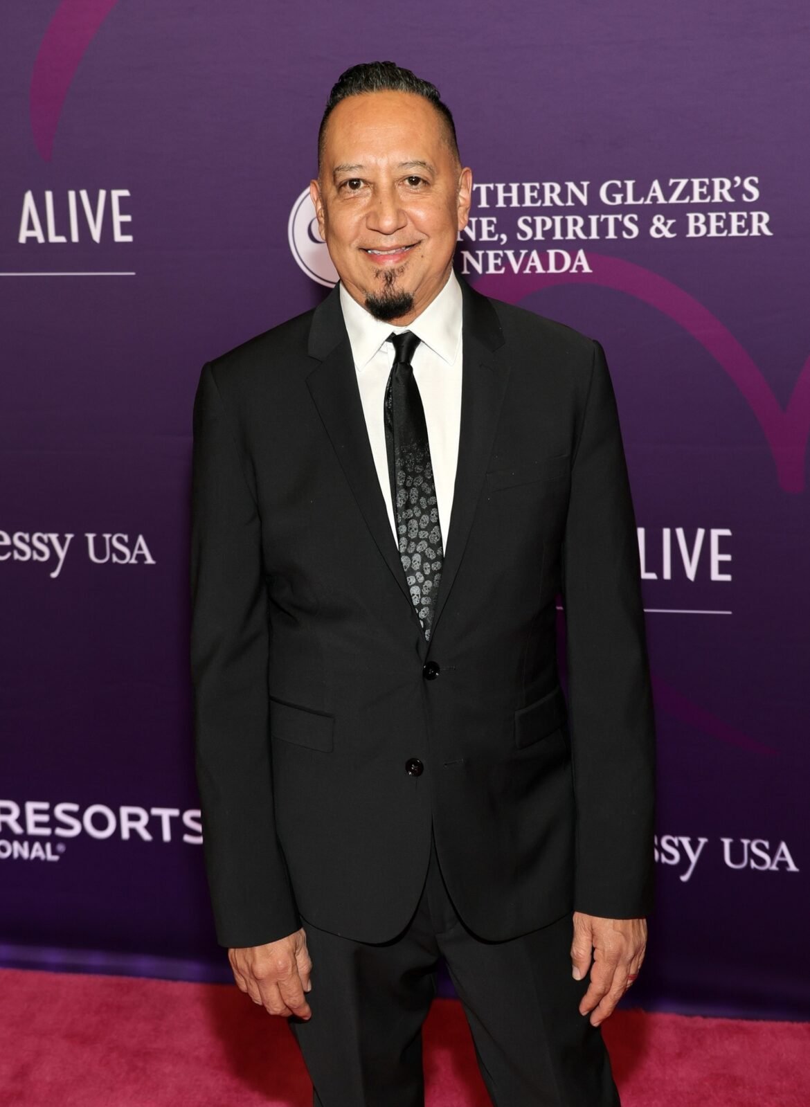 जिमी किमेल के बैंडलीडर क्लेटो एस्कोबेडो III का निधन