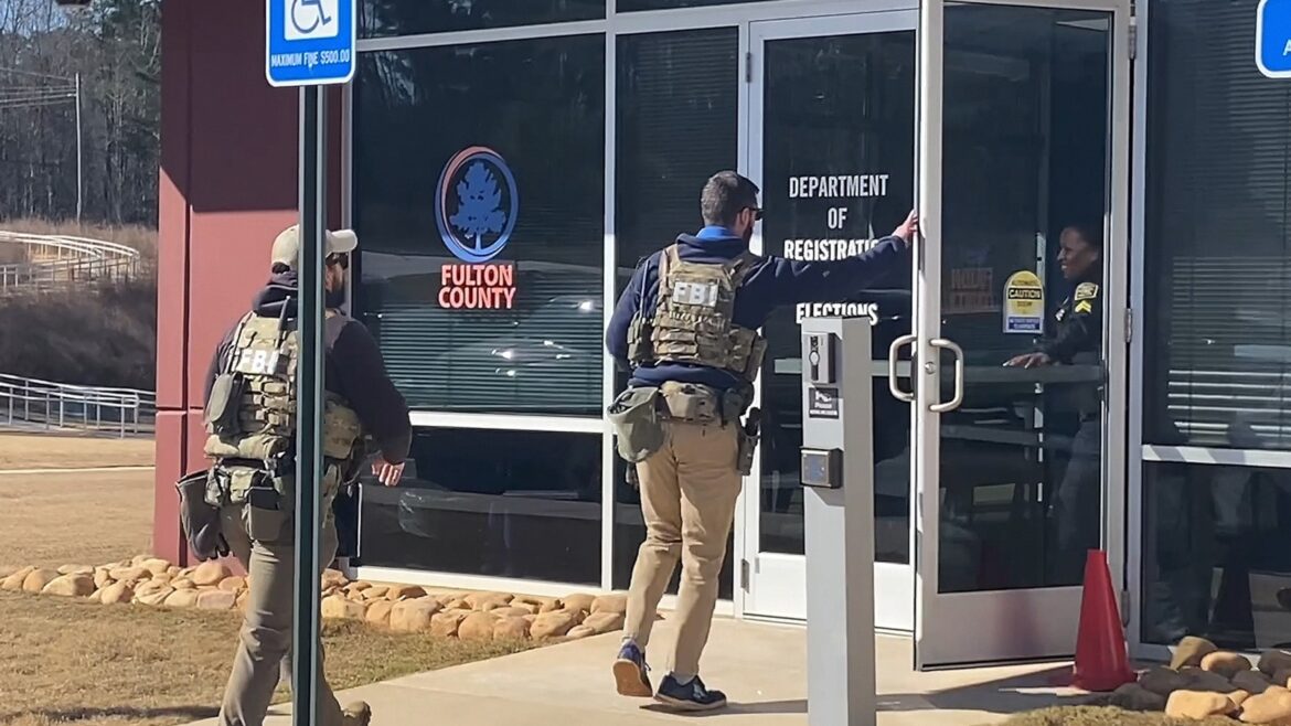 एफबीआई जॉर्जिया चुनाव स्थल पर 'अदालत द्वारा आदेशित गतिविधि' का संचालन कर रही है