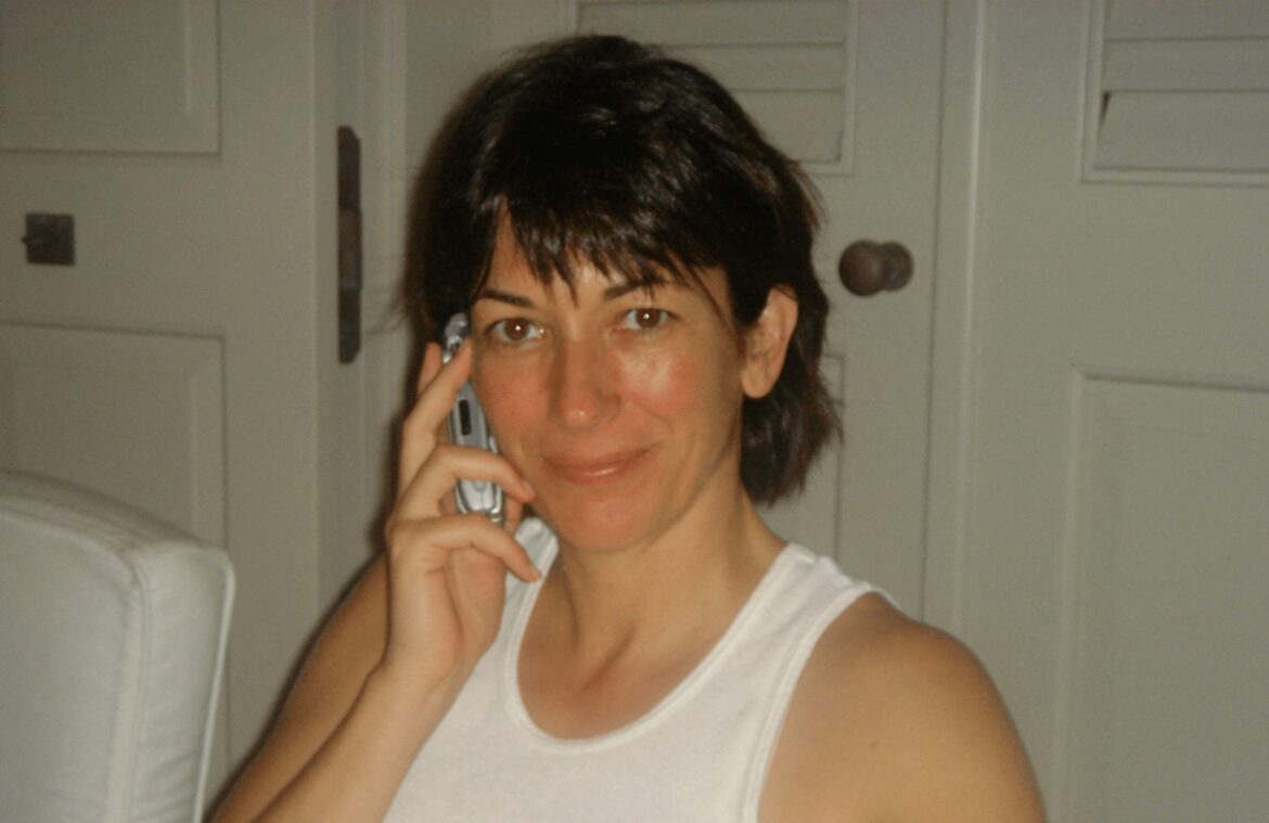 घिसलीन मैक्सवेल के भाई ने प्रिंस एंड्रयू, उनकी स्वतंत्रता की याचिका और बहुत कुछ के बारे में बात की